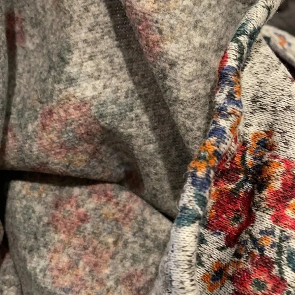 Crop top sweater - Picture 14 of 14